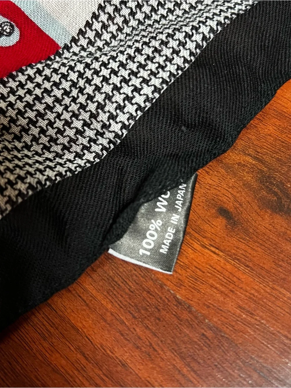 Esprit Red & White Checkerboard Musical Instrument Scarf